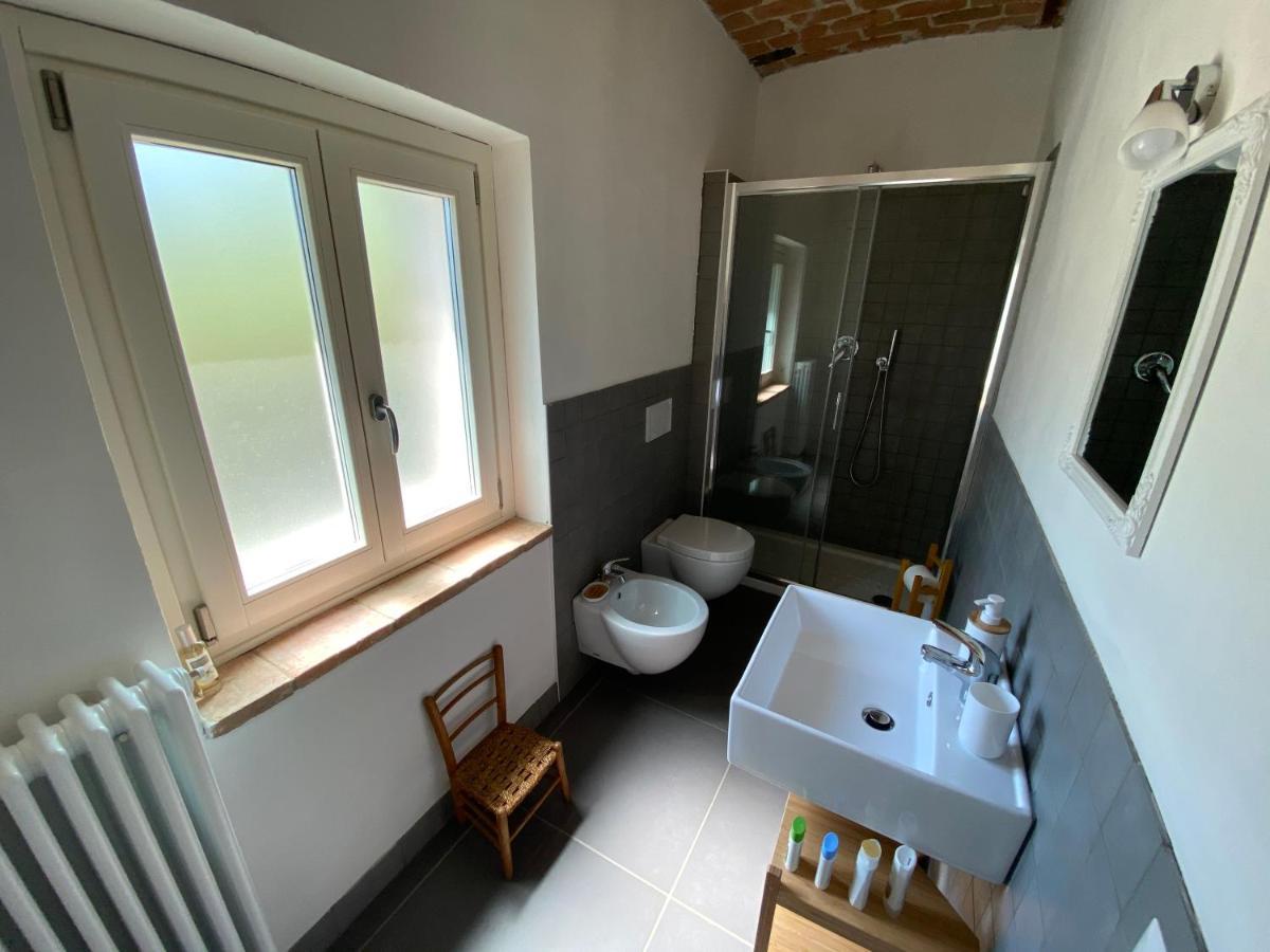 Il Noccioletto Bed and Breakfast Mombaruzzo Buitenkant foto