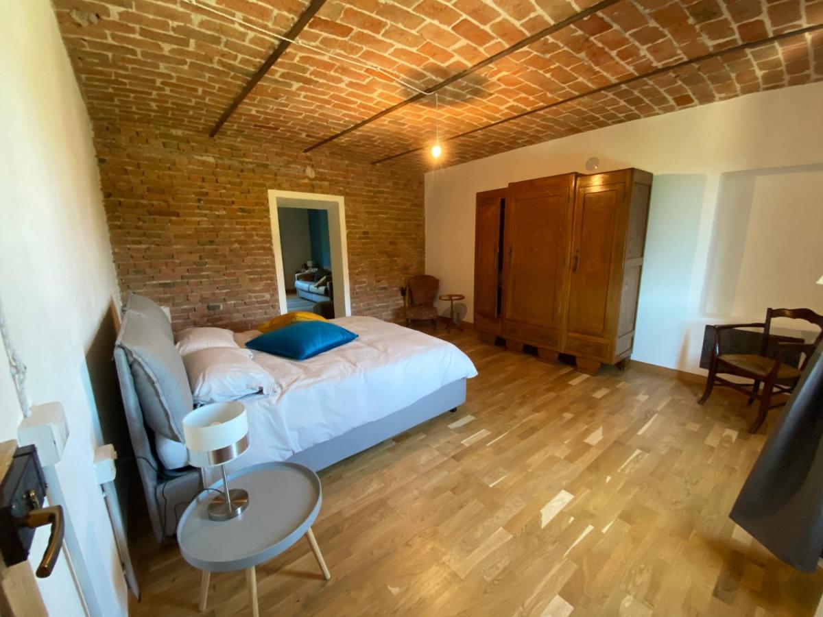 Il Noccioletto Bed and Breakfast Mombaruzzo Buitenkant foto