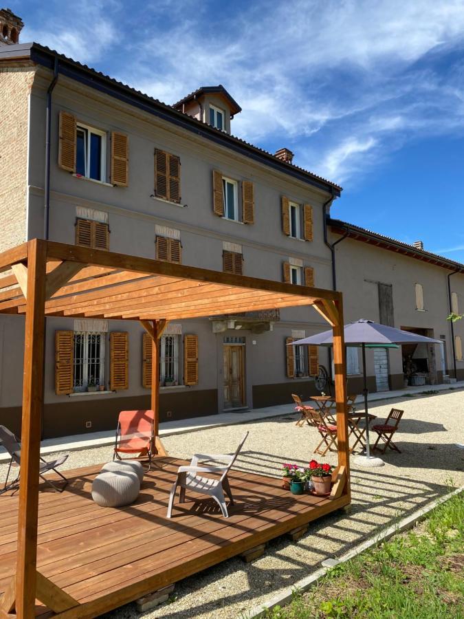 Il Noccioletto Bed and Breakfast Mombaruzzo Buitenkant foto